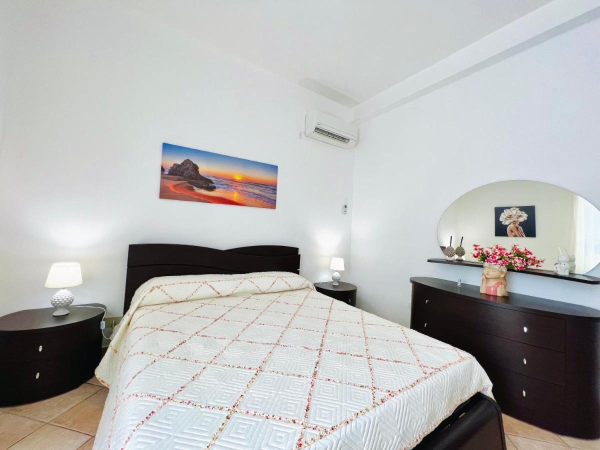 Villa Genova Карини Экстерьер фото